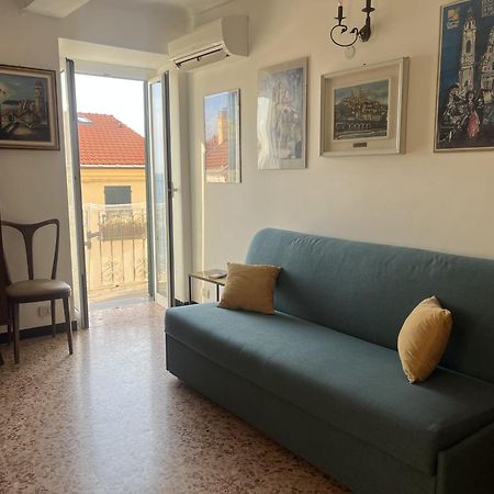 Casa Del Sole Affacciato Sul Mare Apartment Cervo Bagian luar foto