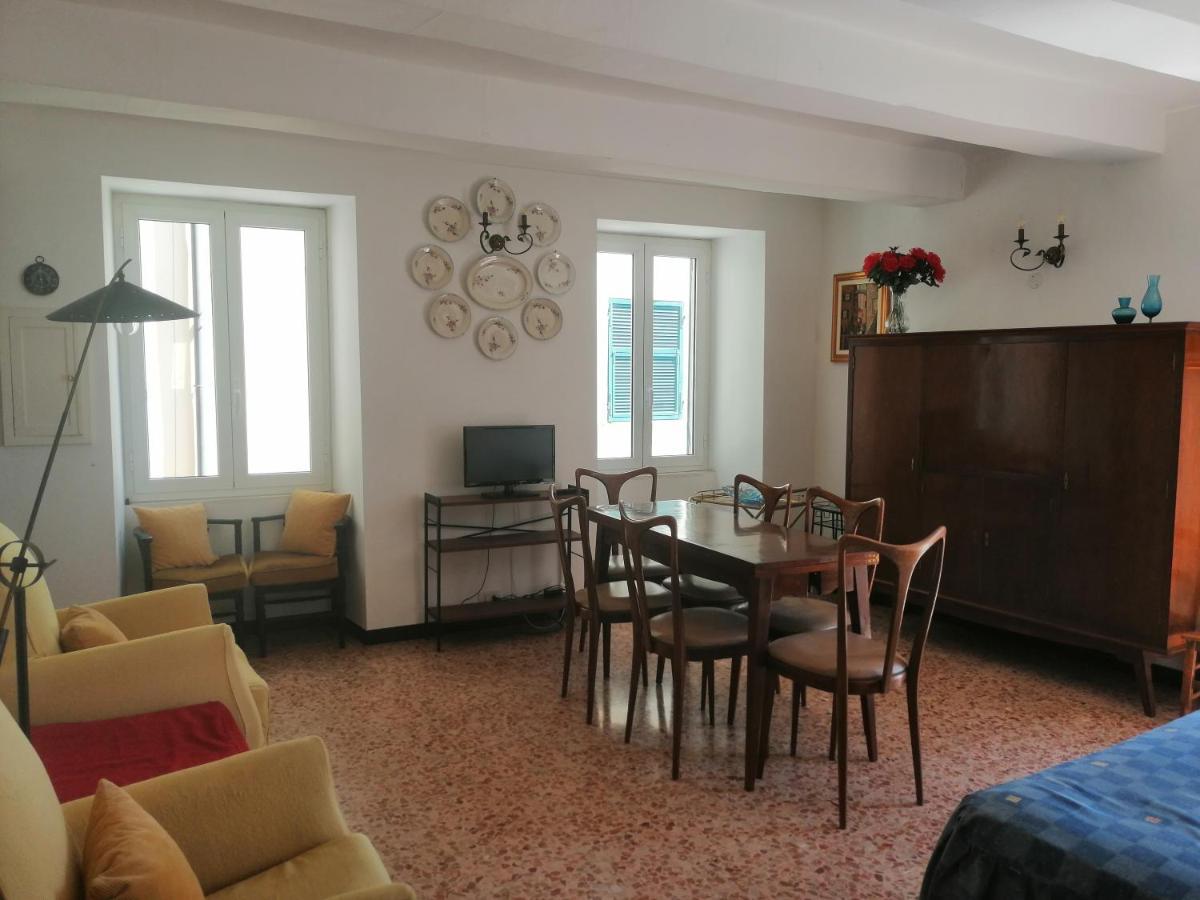 Casa Del Sole Affacciato Sul Mare Apartment Cervo Bagian luar foto