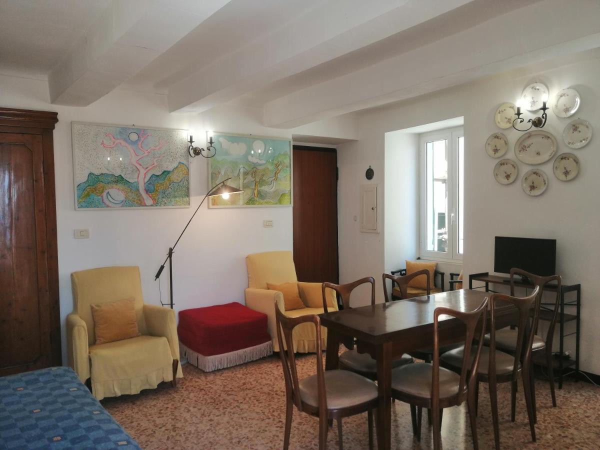 Casa Del Sole Affacciato Sul Mare Apartment Cervo Bagian luar foto
